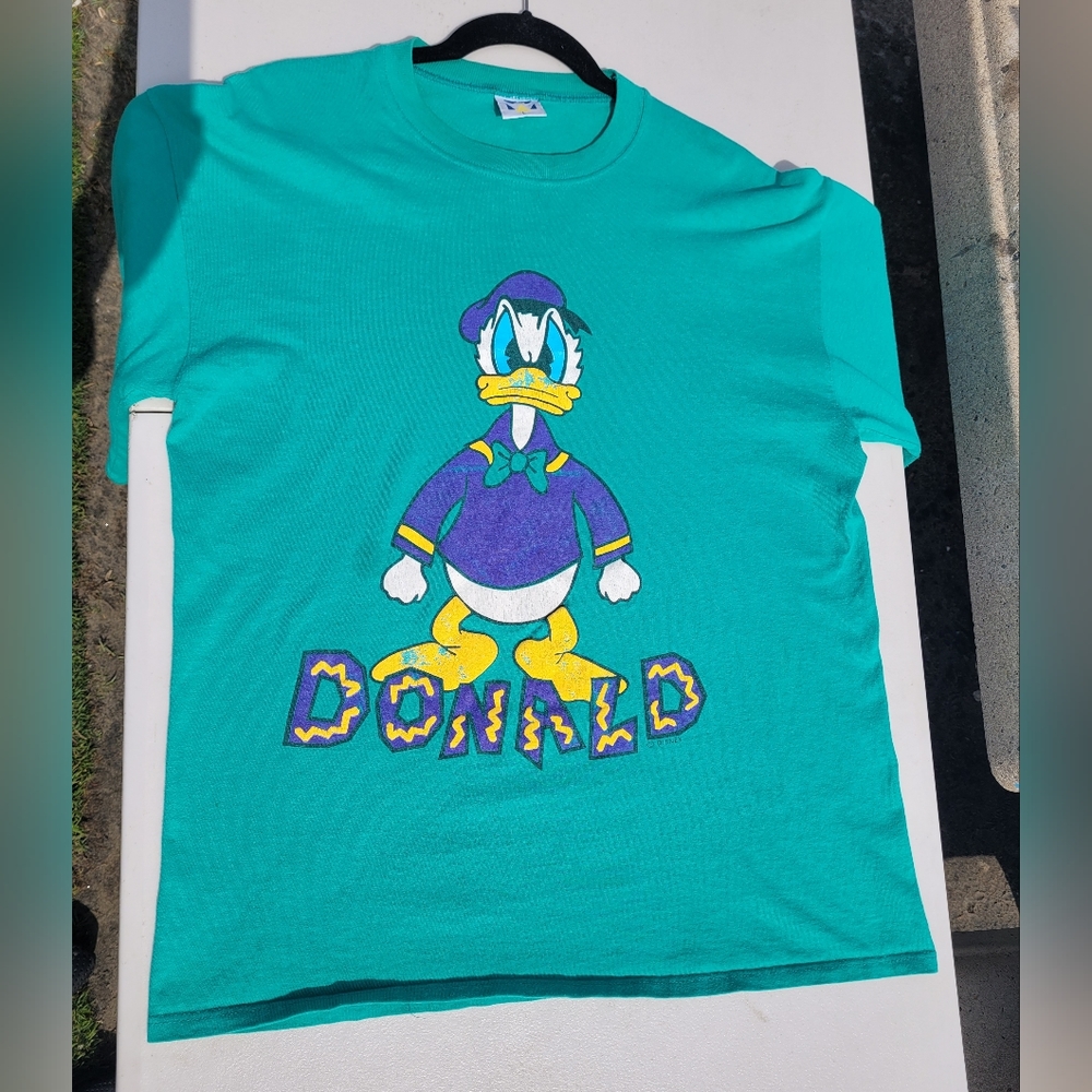 Disney Vintage 90's ~ Donald Duck T-Shirt